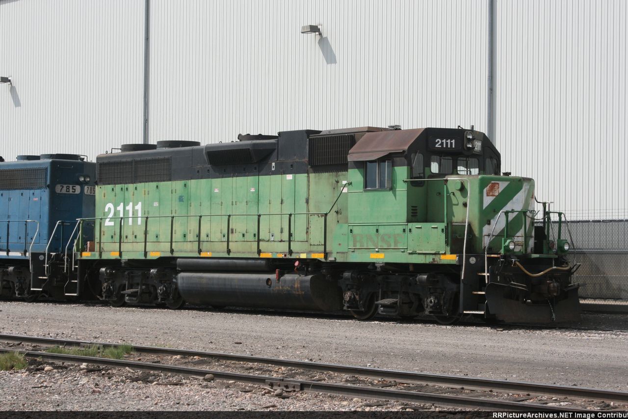 BNSF 2111